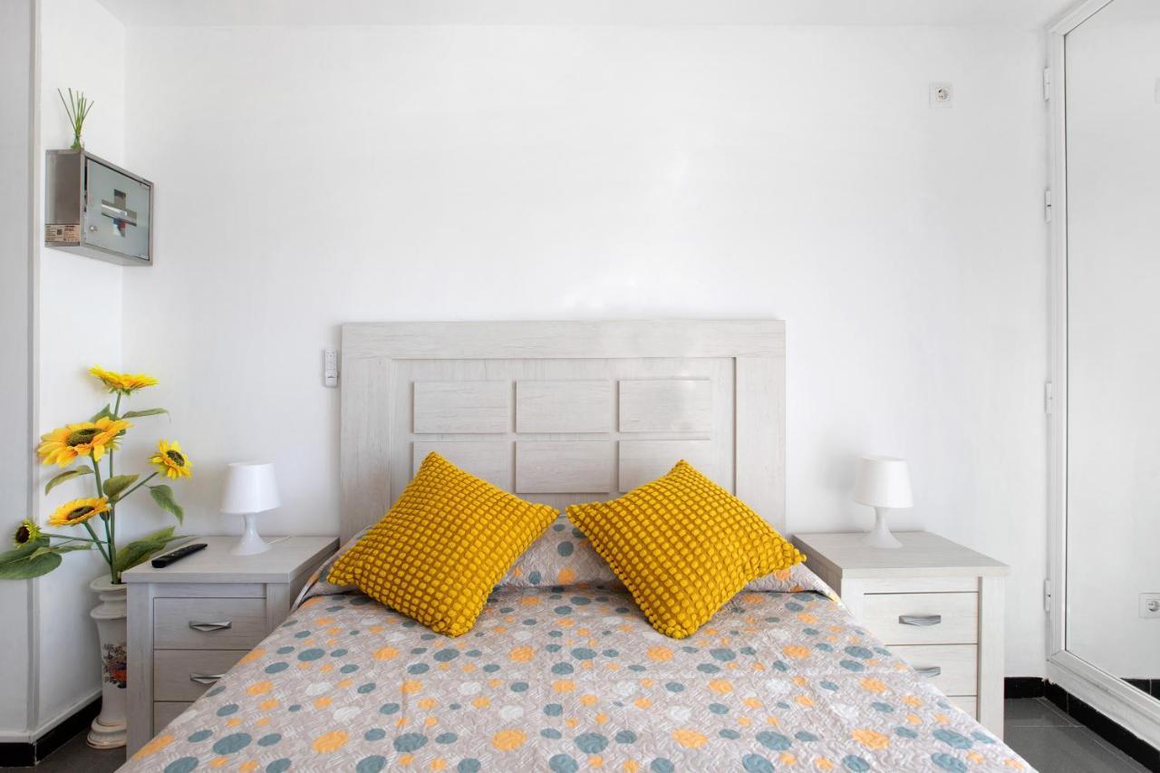 Bulto Carihuela B Appartement Torremolinos Buitenkant foto