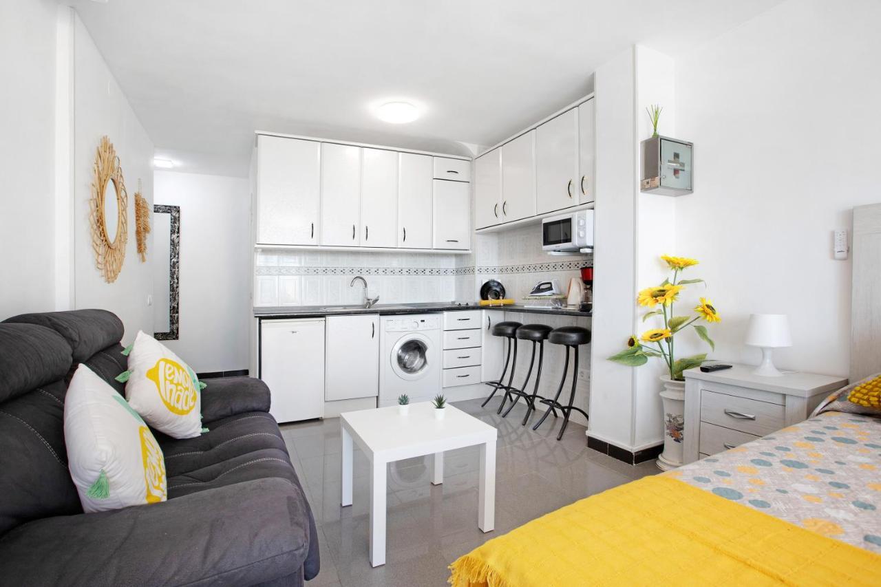 Bulto Carihuela B Appartement Torremolinos Buitenkant foto