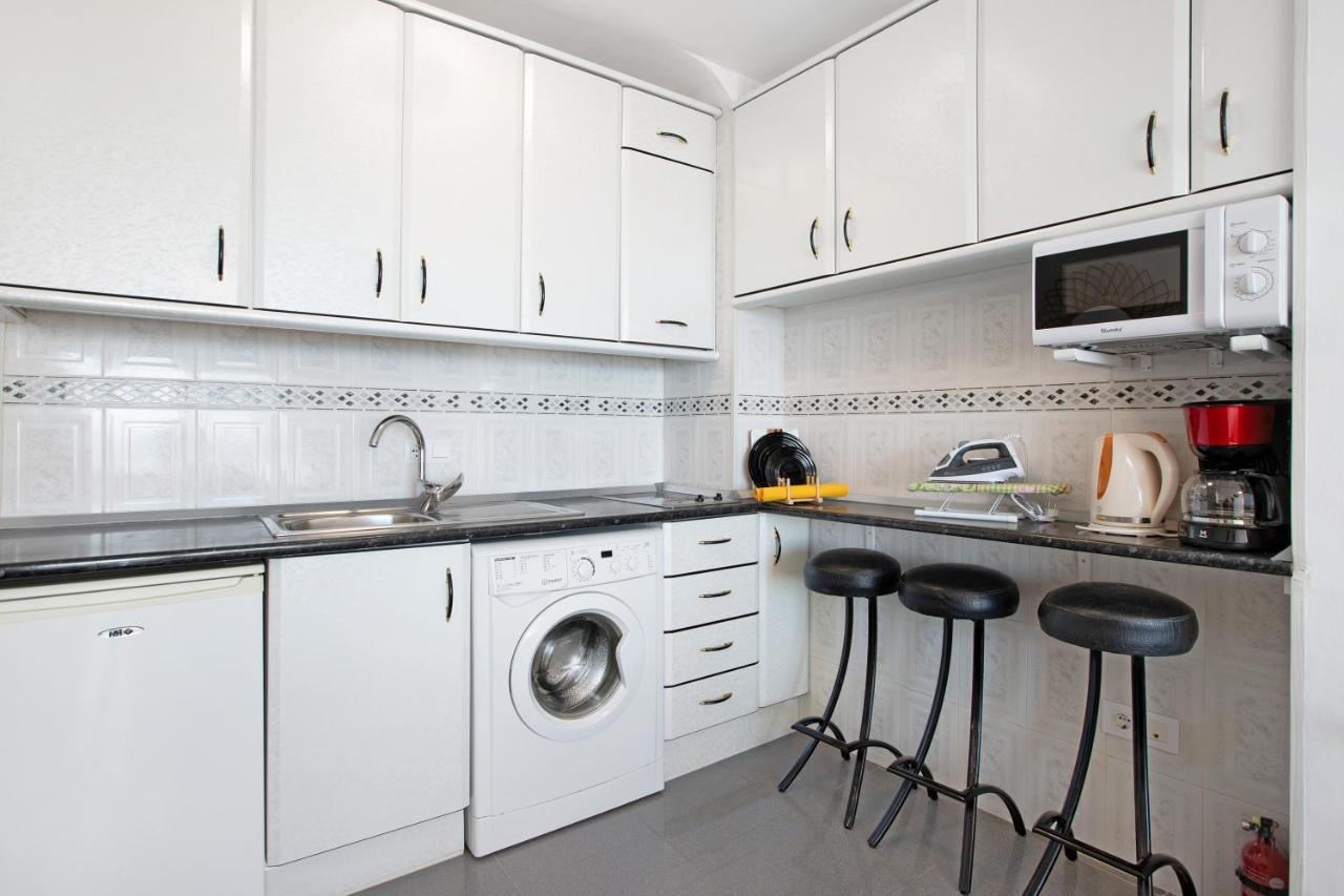 Bulto Carihuela B Appartement Torremolinos Buitenkant foto